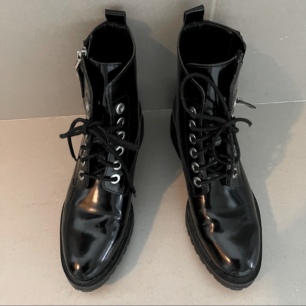 Kendall & Kylie Black Jordana Combat Boots Size 6 Zipper Tie